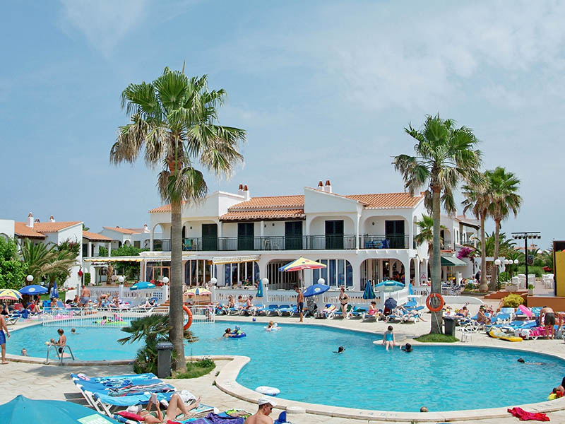Roc Oasis Park Apartments